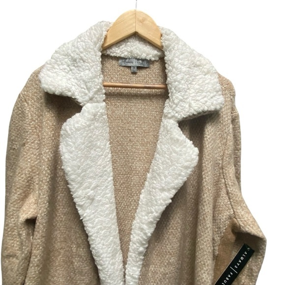 Absolutely Famous Camel & Cream Knit Open Front Sherpa Trimmed Cardigan - Picture 2 of 8